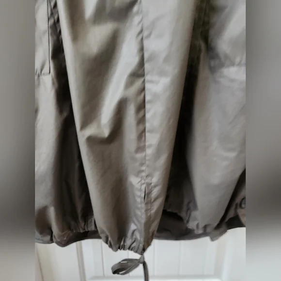 Pile Ou Face Paris Lined Trench/Jacket size 8/T4 | Like New | Muted Green - Picture 9 of 14